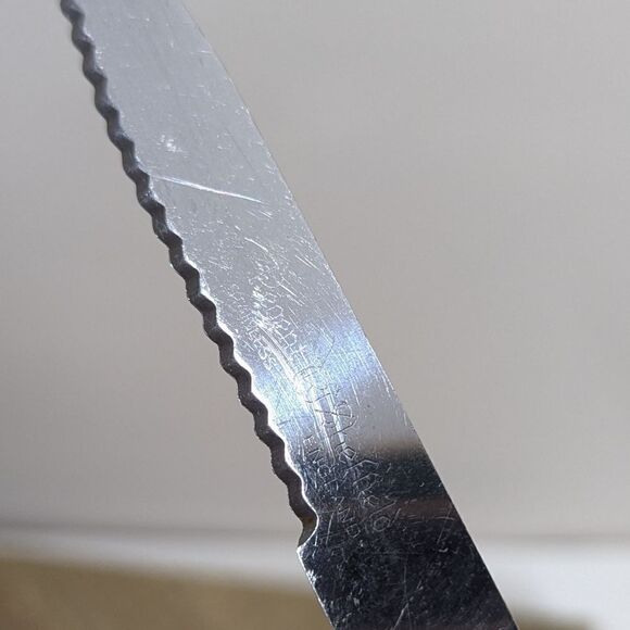 Sheffield crown regency knife set, faux horn handles mixed set - Picture 8 of 8